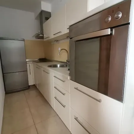 Apartament Four4